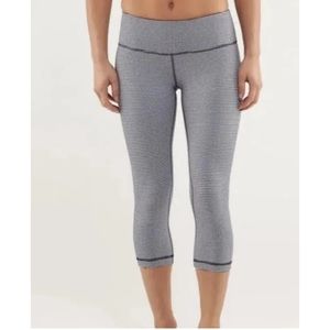 Lululemon Wunder Under Crop Leggings - Size 8 - Inkwell Gingham